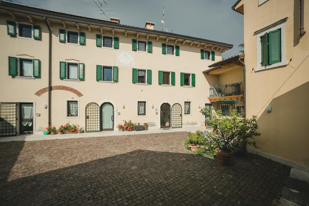A Casa Di Tom Bed and Breakfast SantʼAmbrogio di Valpolicella Exteriör bild