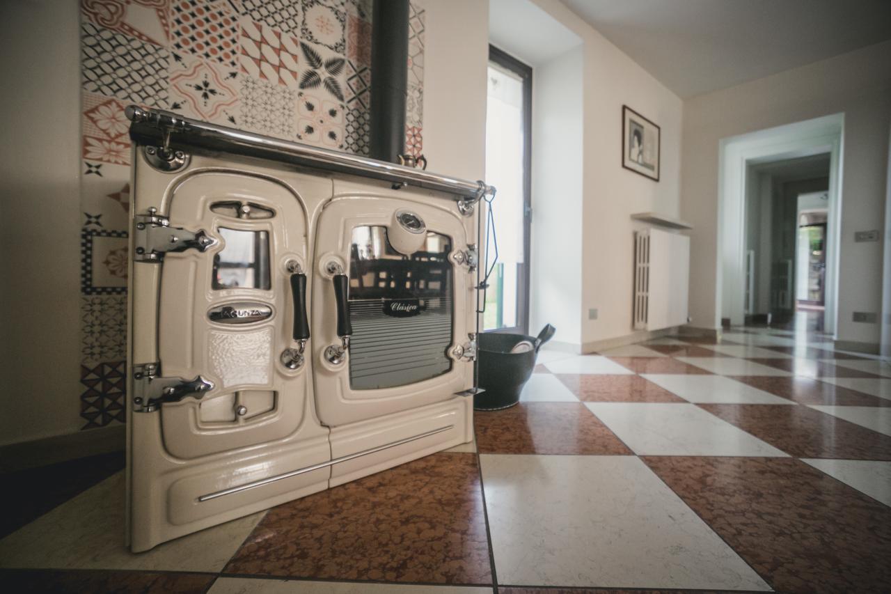 A Casa Di Tom Bed and Breakfast SantʼAmbrogio di Valpolicella Exteriör bild