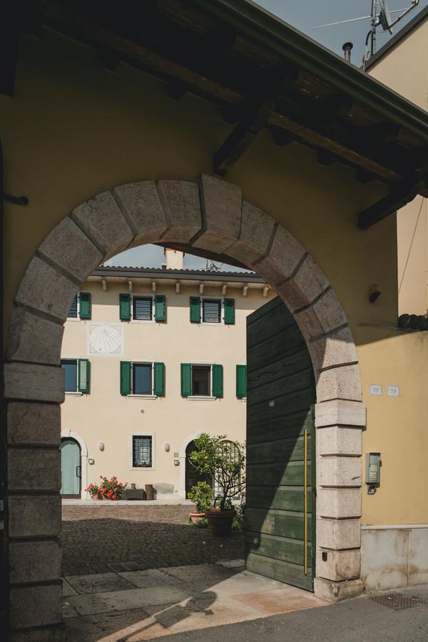A Casa Di Tom Bed and Breakfast SantʼAmbrogio di Valpolicella Exteriör bild